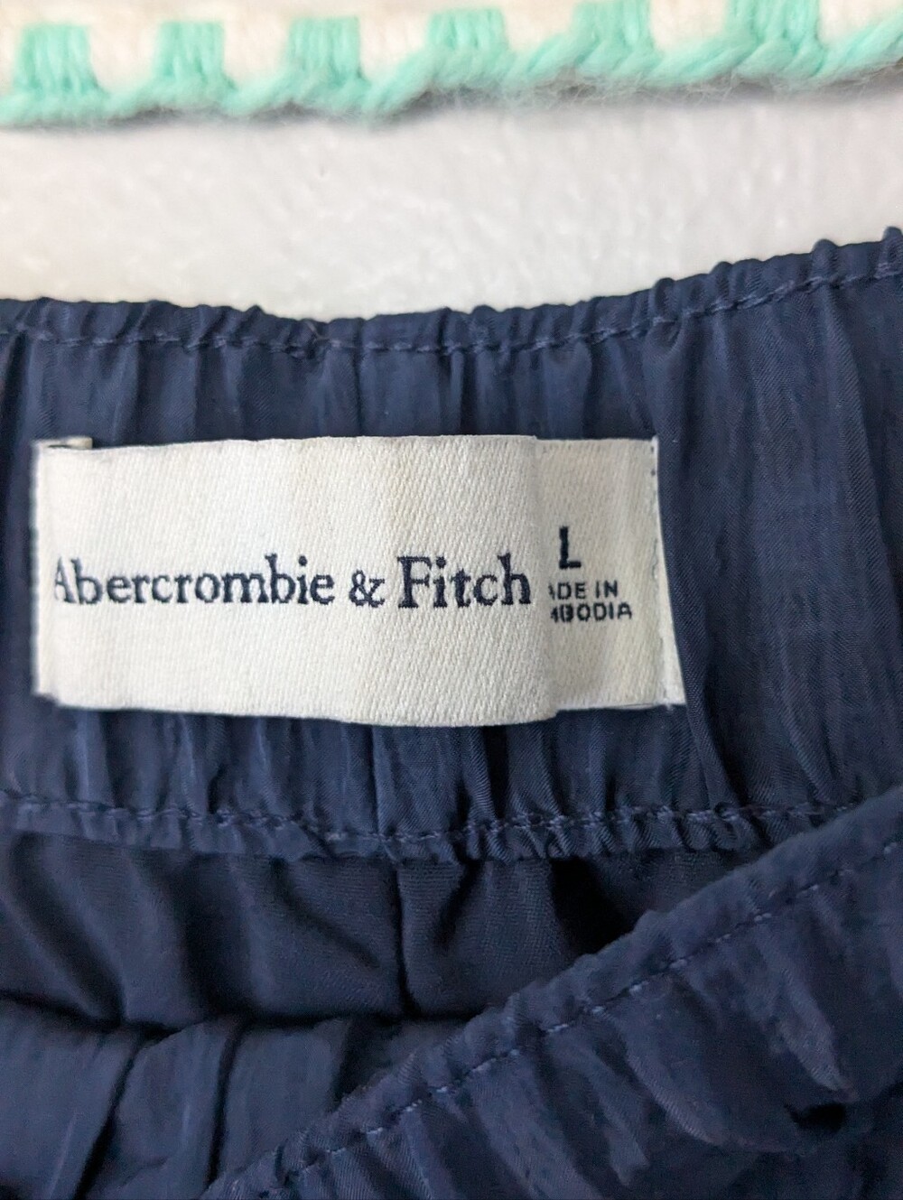 Abercrombie & Fitch Navy Wide-Leg Pants - Picture 3 of 4
